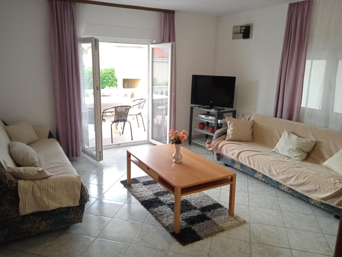 Apartment Sunshine Vir Esterno foto